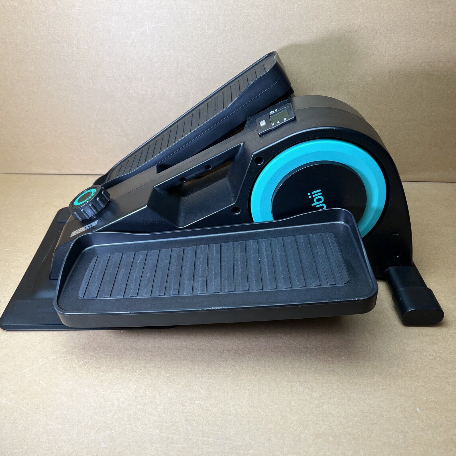 Cubii Jr F3A2 Under Desk Elliptical with and 43 similar items