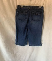 EUC Gloria Vanderbilt Women&#39;s Mid Rise Bermuda Blue Denim Shorts Size 6P  - £8.67 GBP