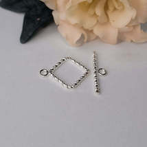925 Sterling Silver Square Toggle Clasp Twisted - £6.60 GBP