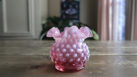 Small Pink Fenton Glass Vase 3&quot; - £95.15 GBP