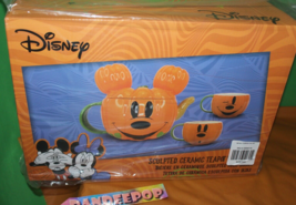 Disney Sculpted Ceramic Mickey Mouse Pumpkin Teapot Set With Cups Hot Topic Exc - £78.94 GBP