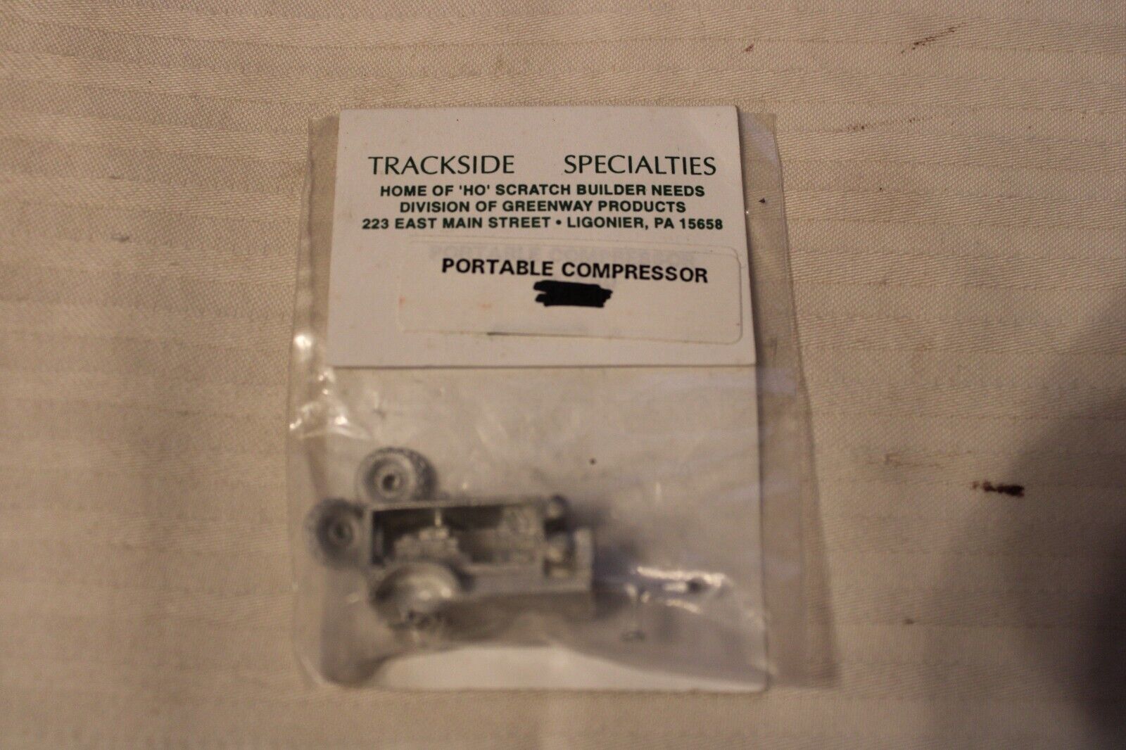 Primary image for HO Scale Trackside Specialties, Portable Compressor Kit, White Metal BNOS