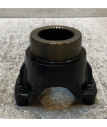 Spicer Yoke 199-4 | SD790 | 60mm Bore 83mm OD 4-1/2&quot; H 5-3/8&quot; L 4&quot; W - $1,066.85 MXN