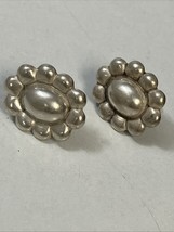 Vintage 925 Sterling Silver Screw Back Oval Bead Earrings - $34.69 CAD