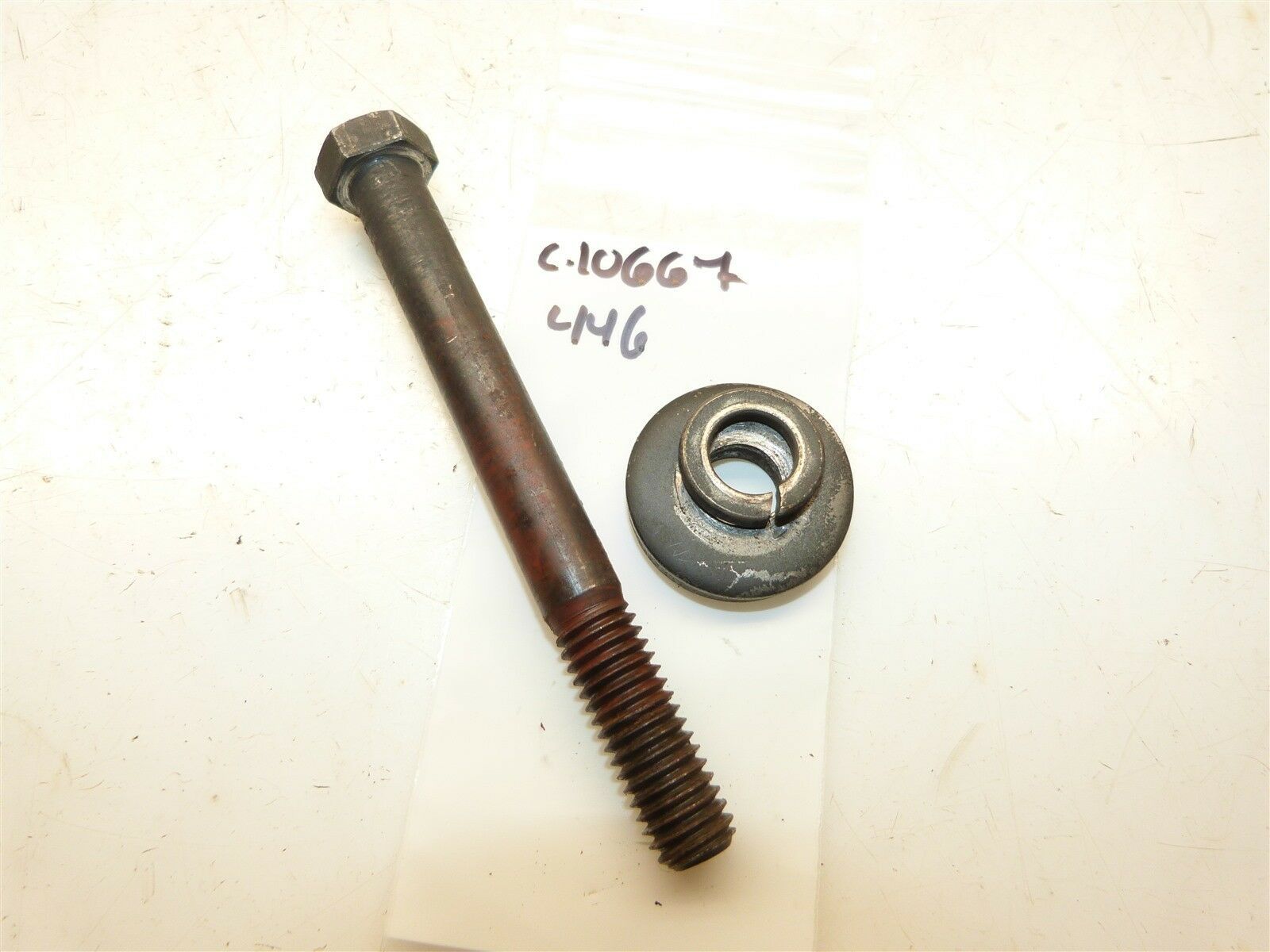 CASE/Ingersoll 448 446 Tractor Onan B43M 16hp Engine Flywheel Bolt - $9.13