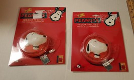 Vintage Peanuts Snoopy Holiday Hi-Lites light ornament - new on card - A... - $8.99