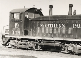 Northern Pacific Railway Railroad NP #148 SW-1200 Electromotive B&amp;W Photograph - £7.08 GBP