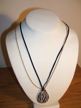 Fashion Long Animal Zebra Print Stripe Crystal Pendant Necklace (New) - £8.48 GBP