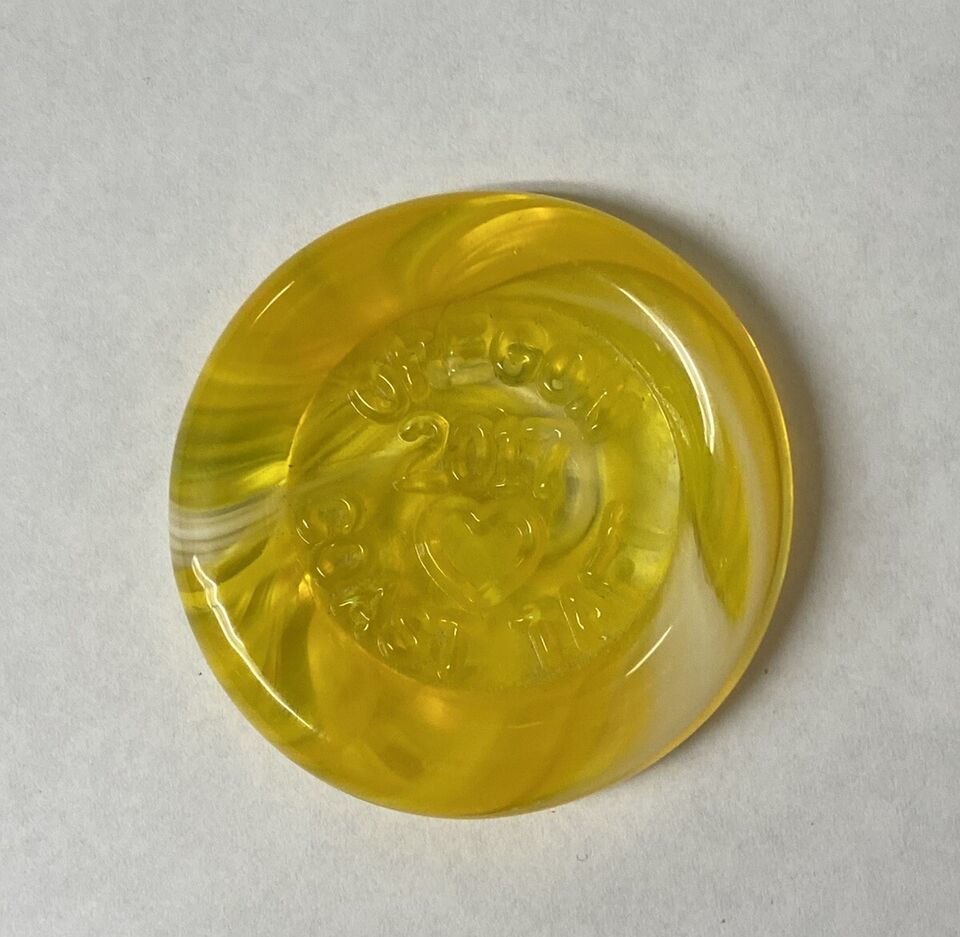 2017 Yellow Art Glass 2” Paperweight Glass Heart Oregon Coast Taft Art S... - $24.74