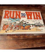 1980 RUN TO WIN - RACE TO THE WHITE HOUSE - BOARD GAME TOM CABELA - $61.71 CAD