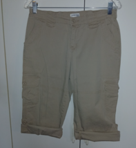 ST. JOHN&#39;S BAY LADIES TAN CROPPED PANTS-6P-BARELY WORN-ADJUSTABLE LEG-NICE - $8.99