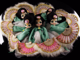 Vintage Boudoir Doll set / oriental fans / Big eyed asian dolls / feather fans / - £179.82 GBP