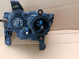 2018-20 Jeep Grand Cherokee Halogen Headlight Passenger Right RH image 8