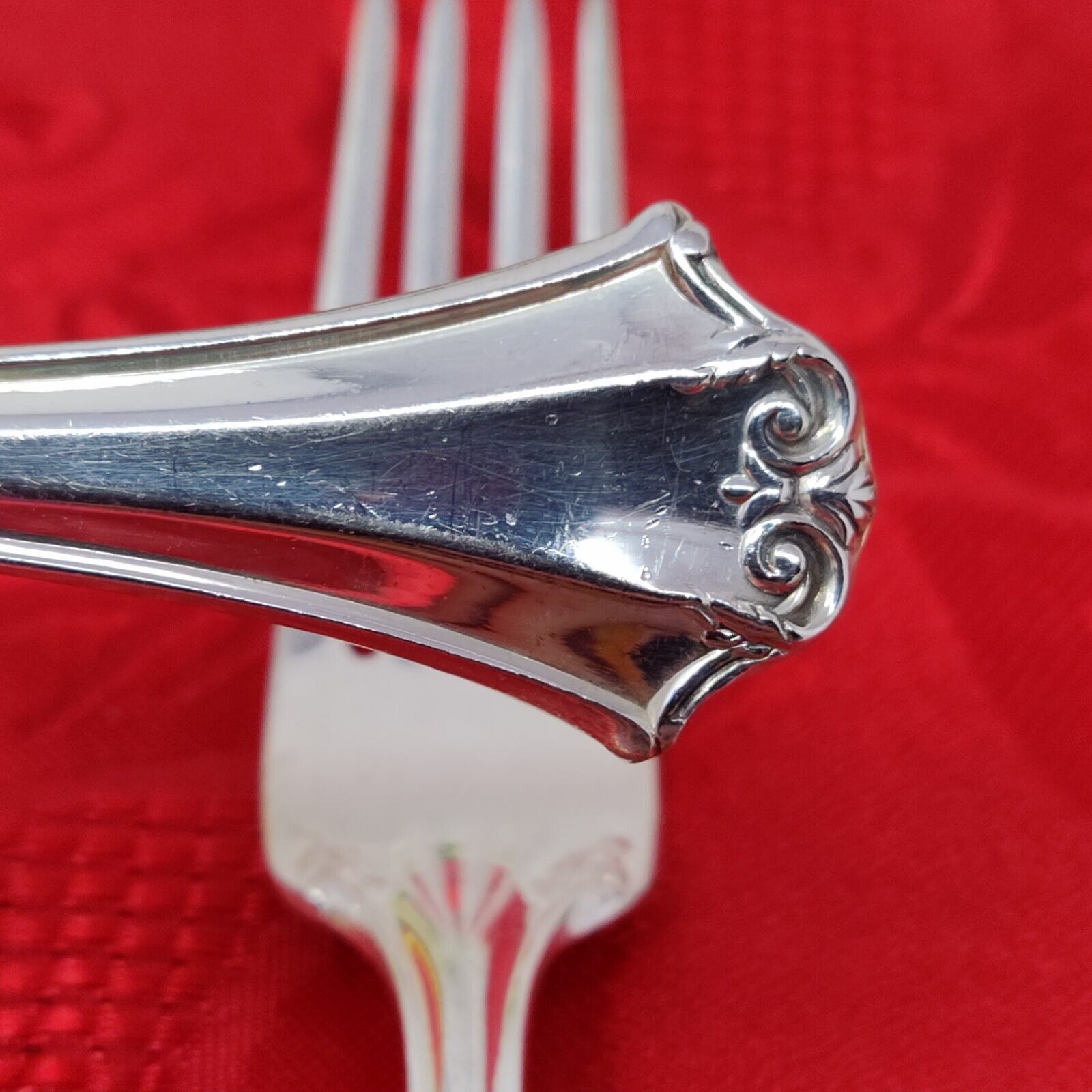 2pc Reed & Barton Country French 18/8 Silverplate Dinner Forks 7 1/2" - £20.09 GBP