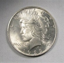 1923 Silver Peace Dollar CH UNC AL664 - £53.35 GBP