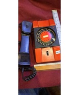 Vintage analog rotary telephone [INS10430] - $1,424.96 MXN