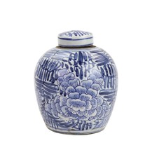 Blue and White Floral Leaf Porcelain Ginger Jar 6&quot; - £50.38 GBP