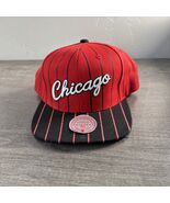 Mitchell &amp; Ness Classics Chicago Bulls Striped Jersey Hat SnapBack Red B... - $354.90 MXN