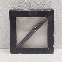 Pierre Cardin Notepad In Holder &amp; Pen Set - $360.08 MXN