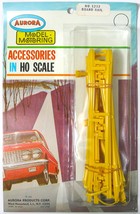 Aurora Model Motoring Lock Joiner Ho Slot Car Yellow Guard Rail & Post Set #1232 - $16.99