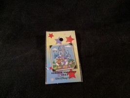 Disney WDW Summer Vacation 2003 Daisy Donald and Goofy Castle Pin - £10.27 GBP