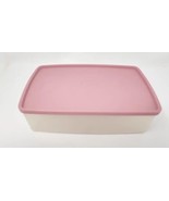 Vintage Tupperware 713 -5 and Lid 714-3 Pak N Stor Container Pink Lid U188 - $16.99