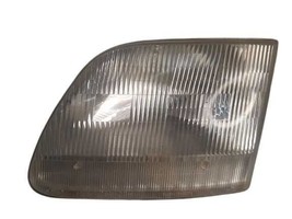 Driver Headlight Heritage Lightning Fits 01-04 FORD F150 PICKUP 277206 - £41.96 GBP