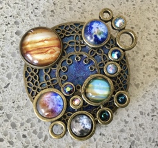 Colorful Galaxy of Planets and Stars Brooch Pin 2 - £7.96 GBP