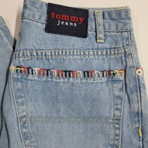 Tommy Hilfiger Light Blue Straight Fit Jeans Womens 5 Red White Blue - $14.50