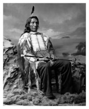Chief Red Cloud Lakota Sioux Native American Chief Sitting 8X10 B&amp;W Photo - £6.68 GBP