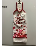 Let Love Grow Hanging Towel - $65.38 MXN