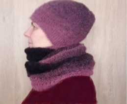 Hand Knitted Infinity Scarf with pink black ombre color SET Snood and Be... - £36.36 GBP+