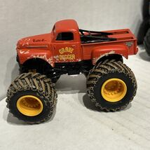 Red Grave Digger Monster Jam Hot Wheels Truck 1/64 Diecast Metal B3 - $24.70