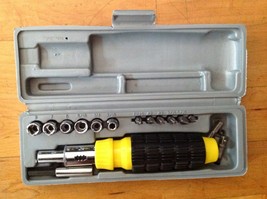 REVERSIBLE RATCHET SCREWDRIVER SET BITS AND SOCKET HAND TOOL - $19.39