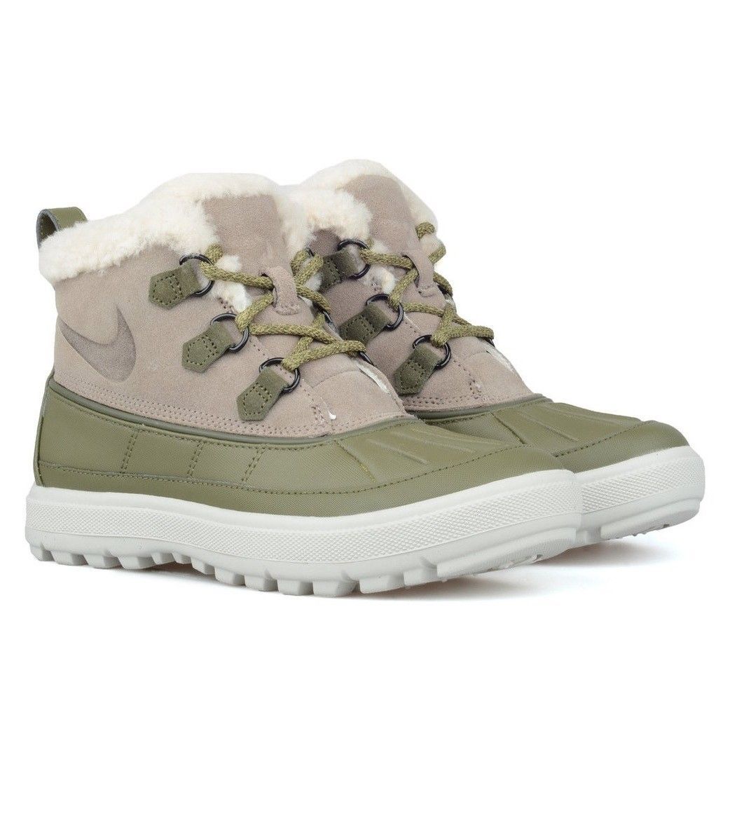 Nike Woodside Chukka 2 Light Taupe Bone 537345 200 Womens Duck Boot Sneakers - $104.95