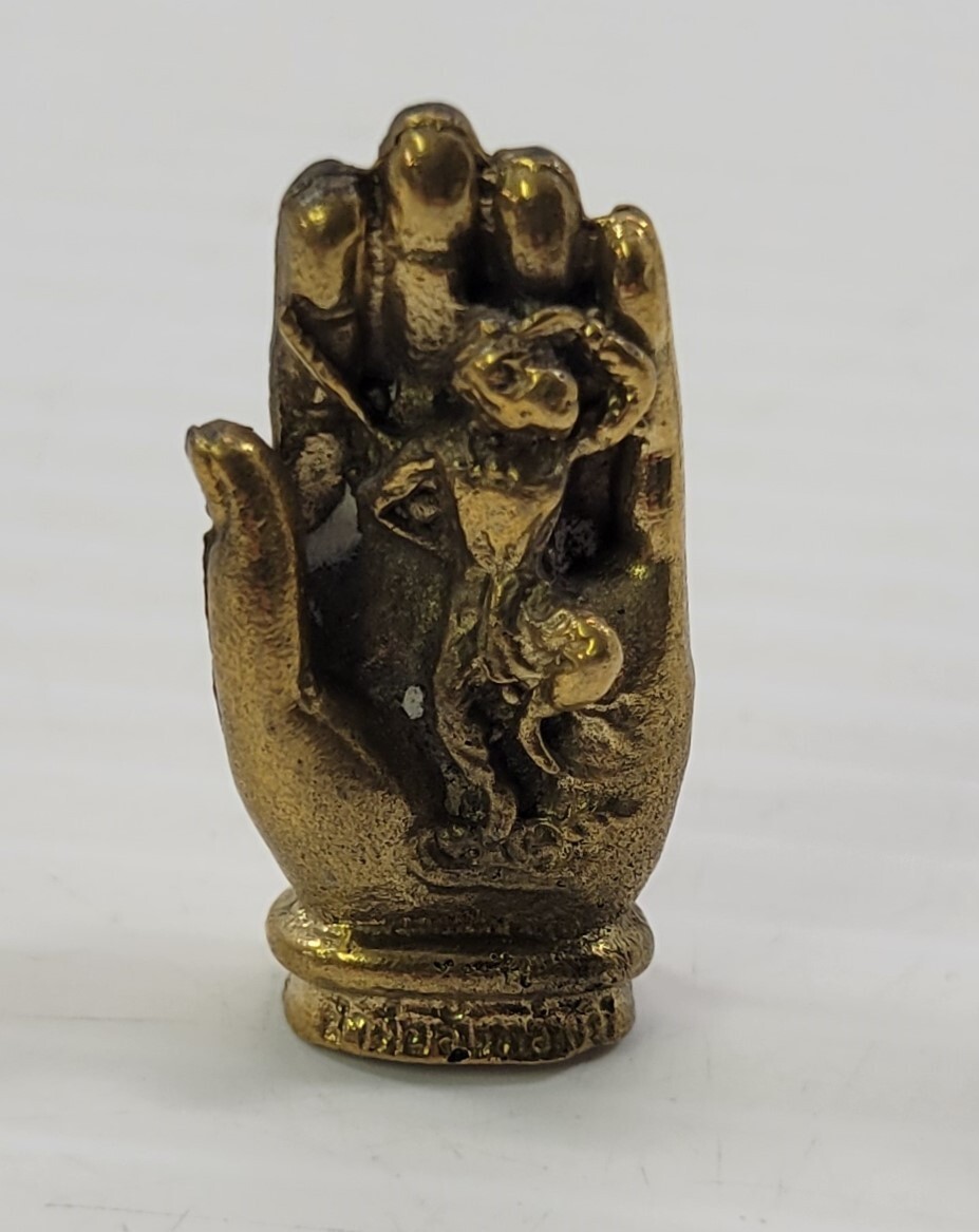*B5) Magic Monkey God Buddha Hand Thai Amulet Talisman Figurine - $14.84