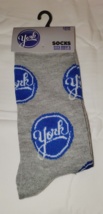 York Peppermint Patty Men&#39;s Novelty Crew Socks Gray 1 Pair Shoe Size 6-12 - £9.15 GBP