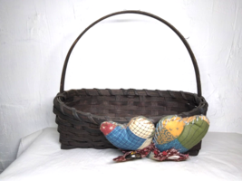 Dark Wicker Woven Band Oval Basket with Soft &quot;Pillow&quot; Hearts Attached! Adorable! - $16.87
