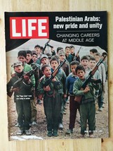 Life Magazine June 12, 1970 - Palestinian Arabs Tiger Cubs - Changing Careers F2 - £4.44 GBP