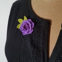 Handmade Crochet Purple Flower Corsage Magnetic Brooch Lapel Pin Boutineer - $28.42