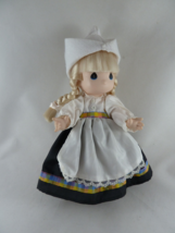 Vintage Precious Moments DOLL 9&quot; DUTCH KATRINA Children of the World HOL... - £14.54 GBP