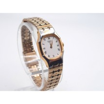 Womens Seiko Watch New Battery Gold Tone Roman Numeral 2Y00-5509 - £30.84 GBP