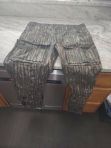 Size Large Hunters Pants realtree - $50.37