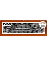 HO Trains Tracks  - 21 Curve Tracks By Tyco  - $28.09 CAD