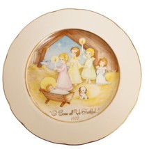 O Come All Ye Faithful Christmas Plate Baby Jesus Angels Bird Puppy Dog 1977 VTG - $12.73