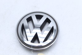 06-10 Vw Volkswagen Passat Front Grille Emblem Badge E4701 - $44.95