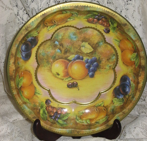 Daher Decorated Metal Bowl - Fruit- England- 1971 - $10.00