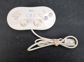 Official Nintendo Wii Classic Pro Controller White RVL-005  OEM TESTED - £7.00 GBP