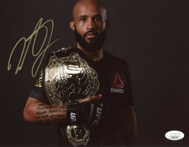 Demetrious Johnson Hand Signed 8x10 Photo UFC Fighter JSA COA Autograph #2 - £61.11 GBP