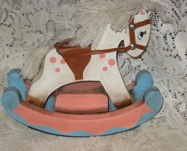 Rocking Horse-Musical -&quot;Rock-a-bye Baby&quot;-Wooden-1981 - £11.73 GBP